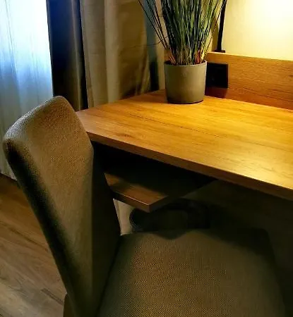 Atelier Essen-city فندق 3*