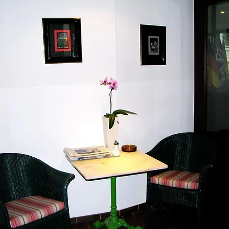 Atelier Essen-city 3* إسن