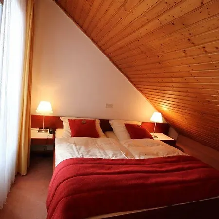 Atelier Essen-city فندق 3*